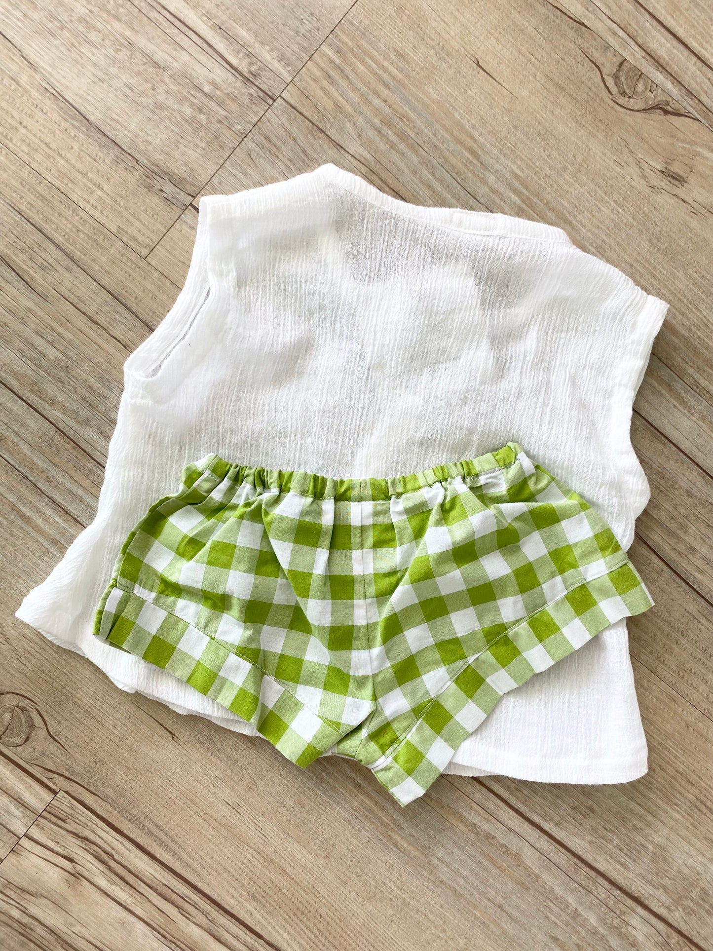 Top & Shortie Set - Cotton Gingham Green Shortie & Muslin White Top